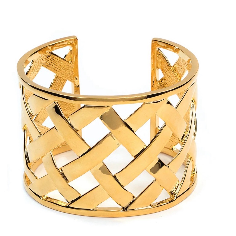 POLISHED GOLD BASKETWEAVE CUFF